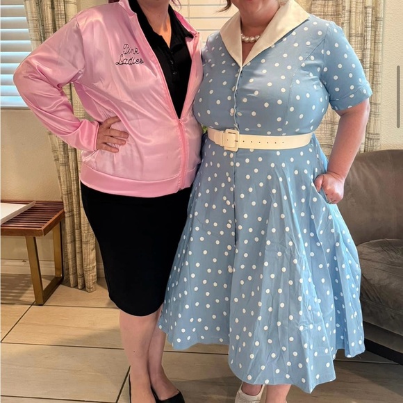 1950s polka dot dress with belt - Picture 2 of 5